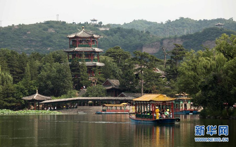 高清:河北承德避暑山莊旺季門(mén)票8月15日起上漲