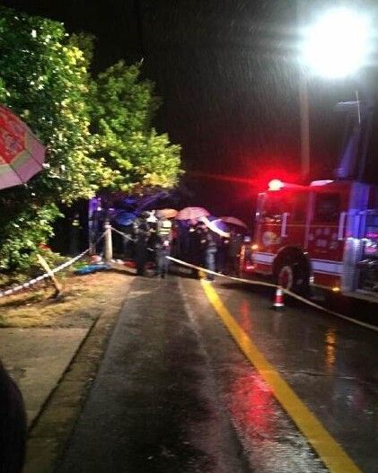 福建一輛運(yùn)鈔車墜入閩江 暫未能打撈出水面(圖)