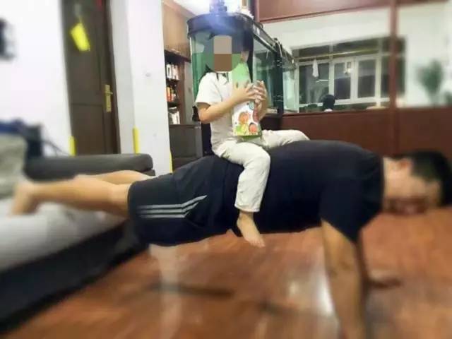 大年夜民警遇襲犧牲 最后一條朋友圈是