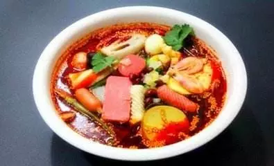 女子連吃四個月麻辣燙暴瘦40斤 醫生:再吃要人命